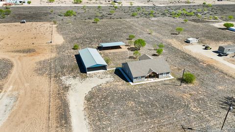 listing image 42