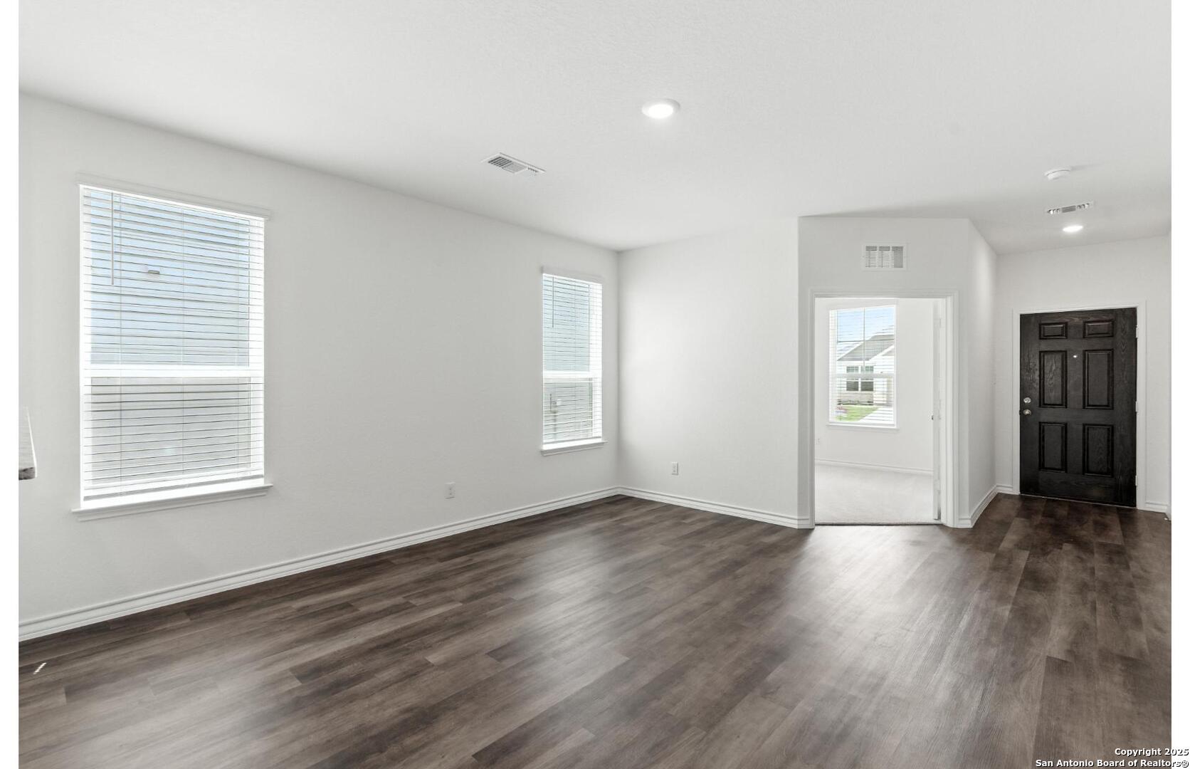 128 Country Elm