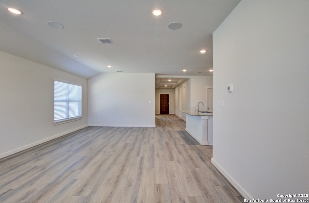 11122 Gaillardia Valley