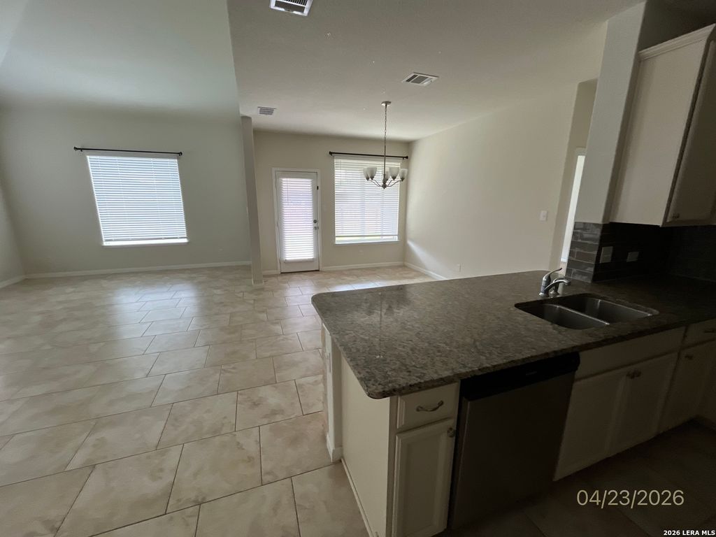 Photo of 368 Walnut CRK, New Braunfels, TX 78130 (MLS # 1973423)