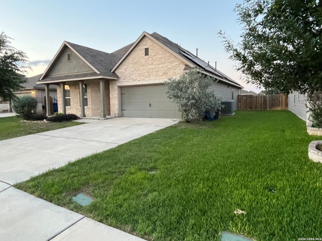 Photo of 368 Walnut CRK, New Braunfels, TX 78130 (MLS # 1973423)