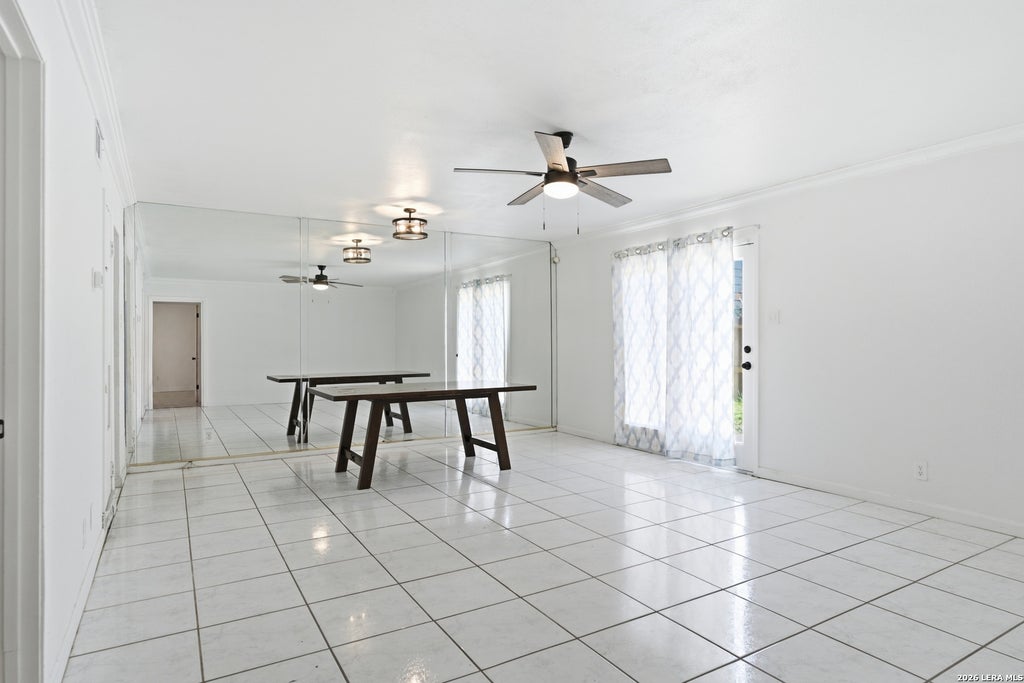 Photo of 8058 Broadway 142R #142R, San Antonio, TX 78209 (MLS # 2014238)