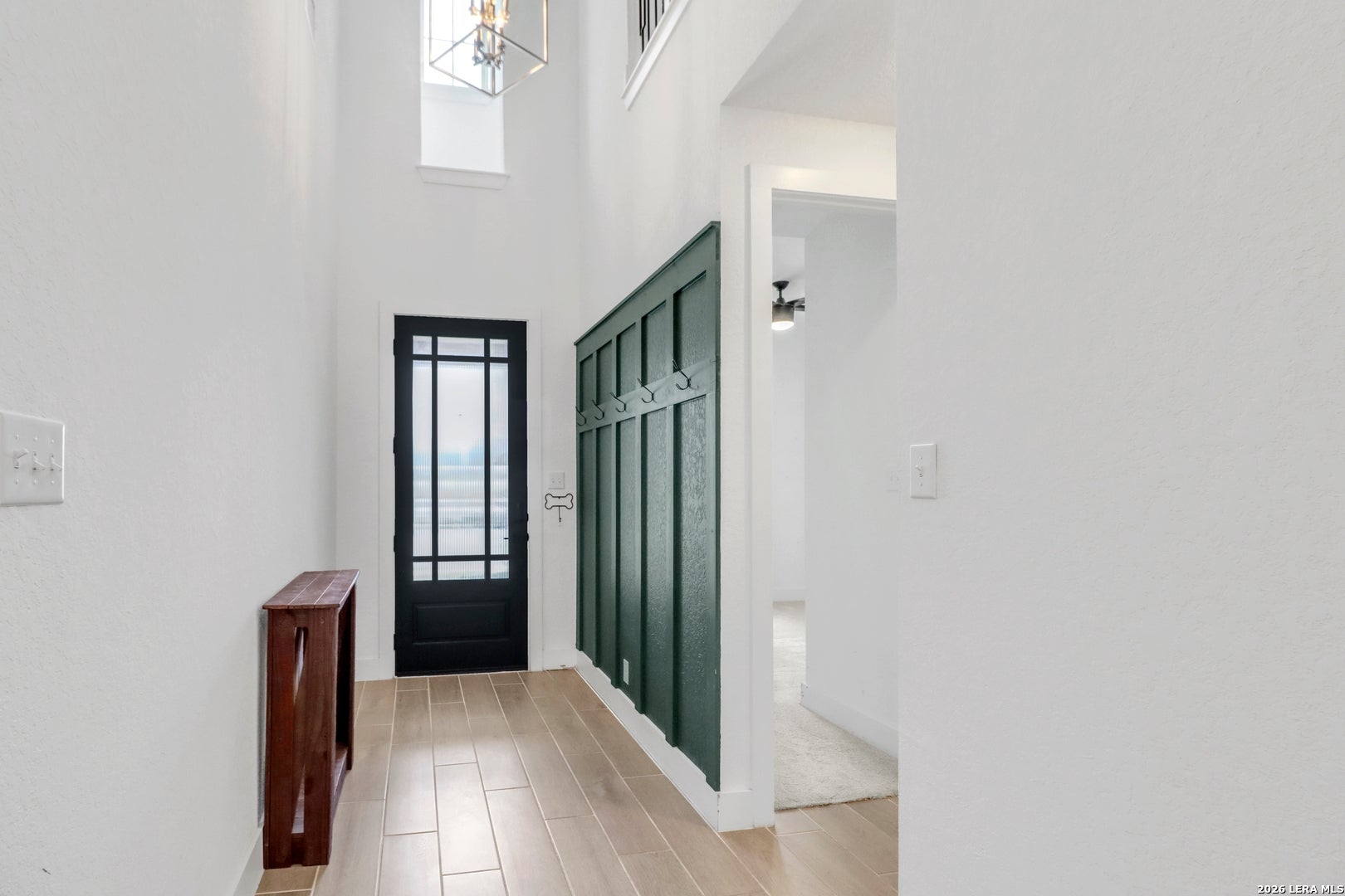 1421 Escarpment