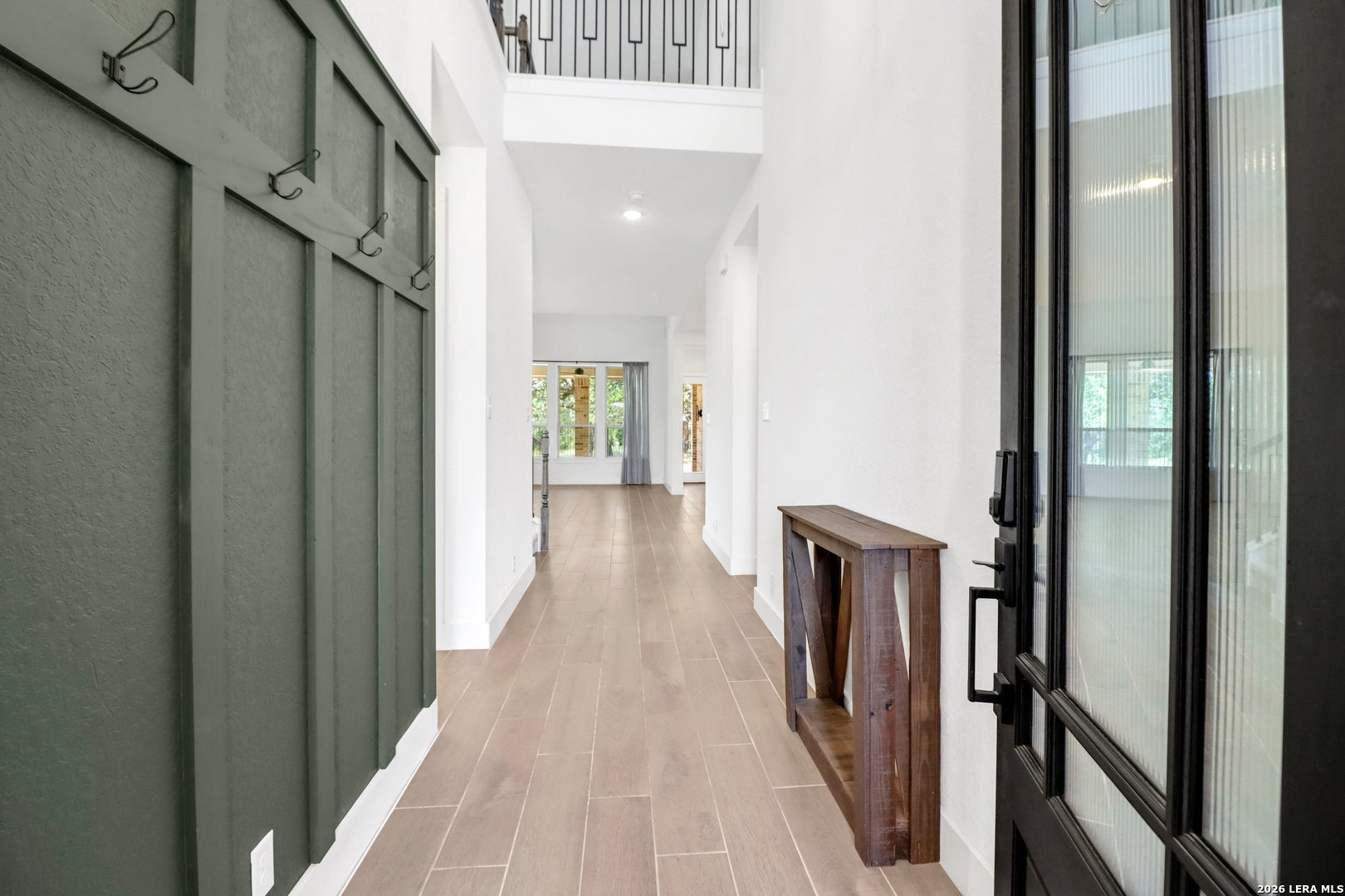 1421 Escarpment