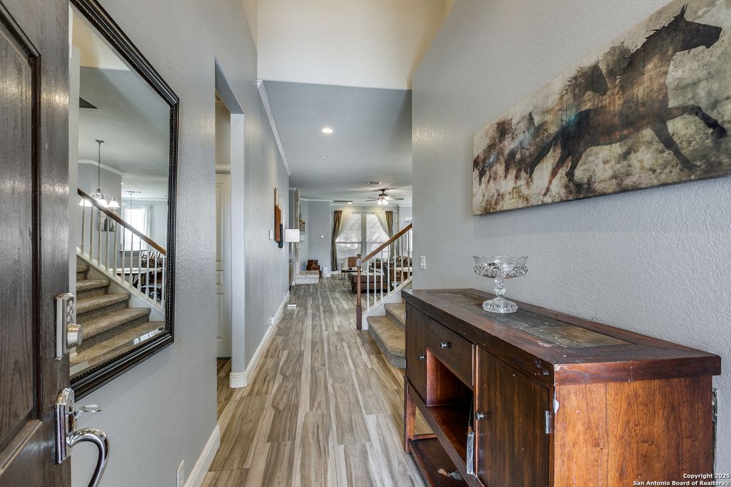 Photo of 1018 Tumbling Oaks, San Antonio, TX 78260 (MLS # 1911144)