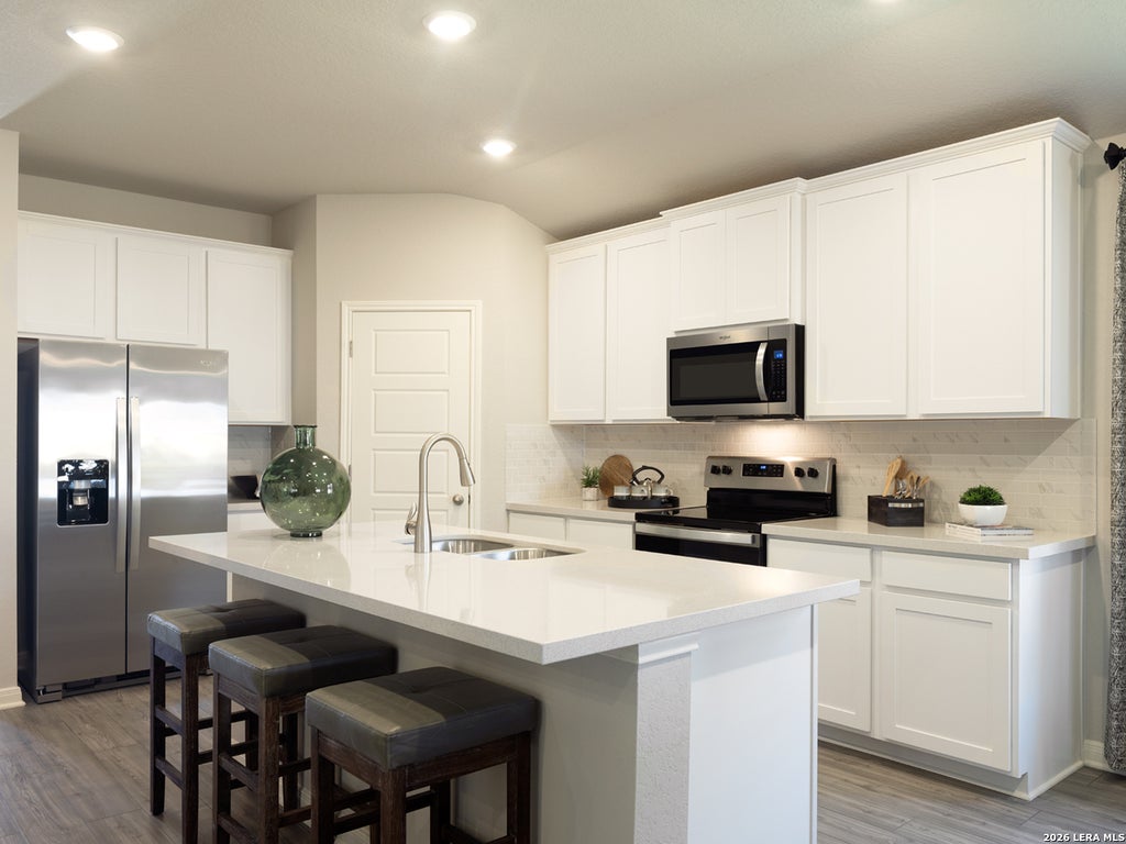 Photo of 15811 Comanche Owl Blank, San Antonio, TX 78233 (MLS # 2017305)