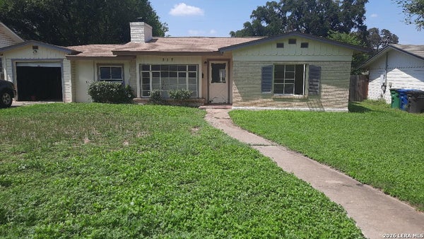 317 OVERHILL DR, SAN ANTONIO, TX 78228 - Image 8a54fc76c6d083bed1d0ad63e4ca3fff/3092145981