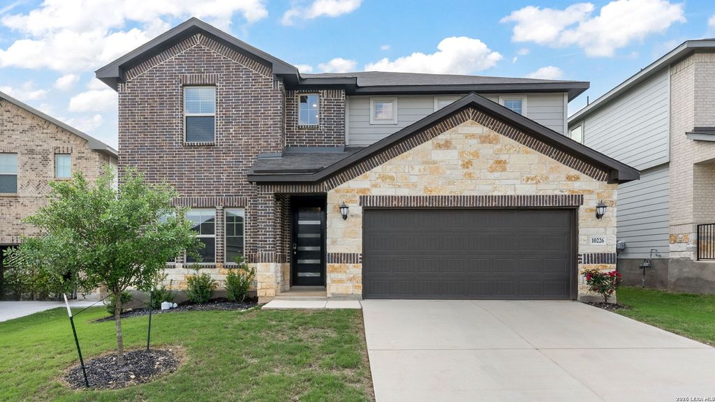 Photo of 10226 Juniper Oaks, Boerne, TX 78006 (MLS # 1970833)