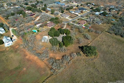 A home in Floresville