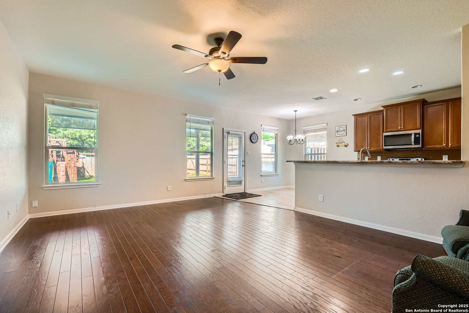2086 Castleberry Ridge