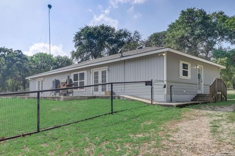 A home in La Vernia