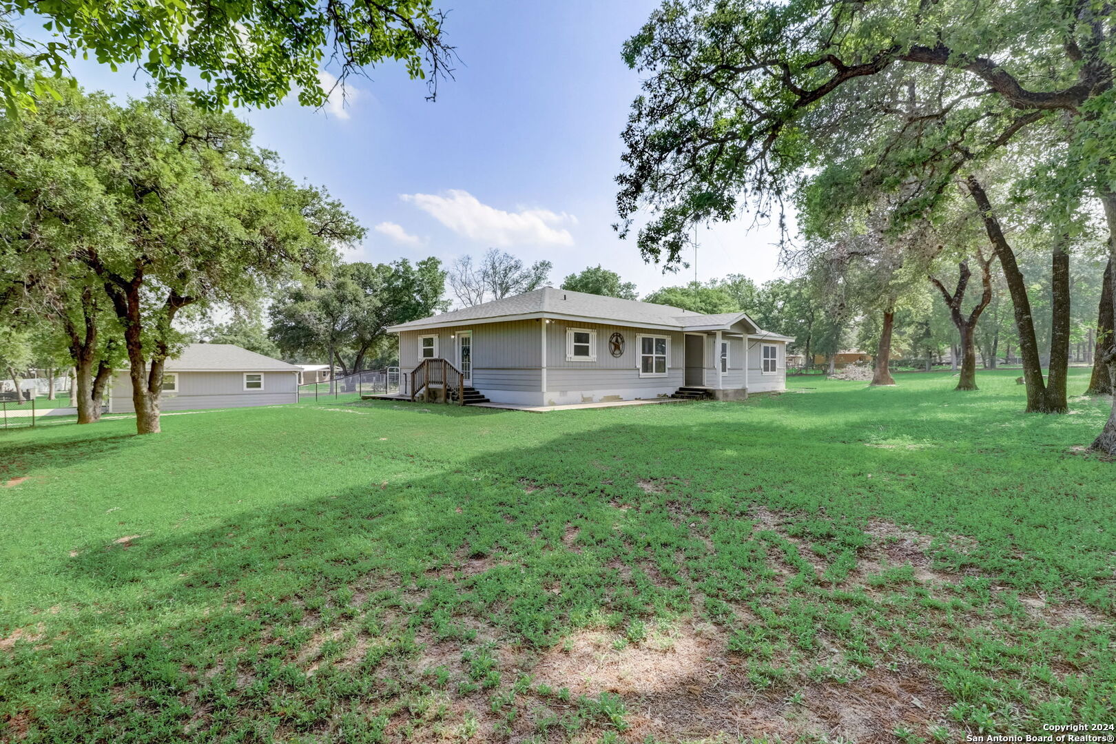 View La Vernia, TX 78121 house