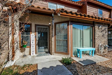 138 Caleta San Antonio TX 78232