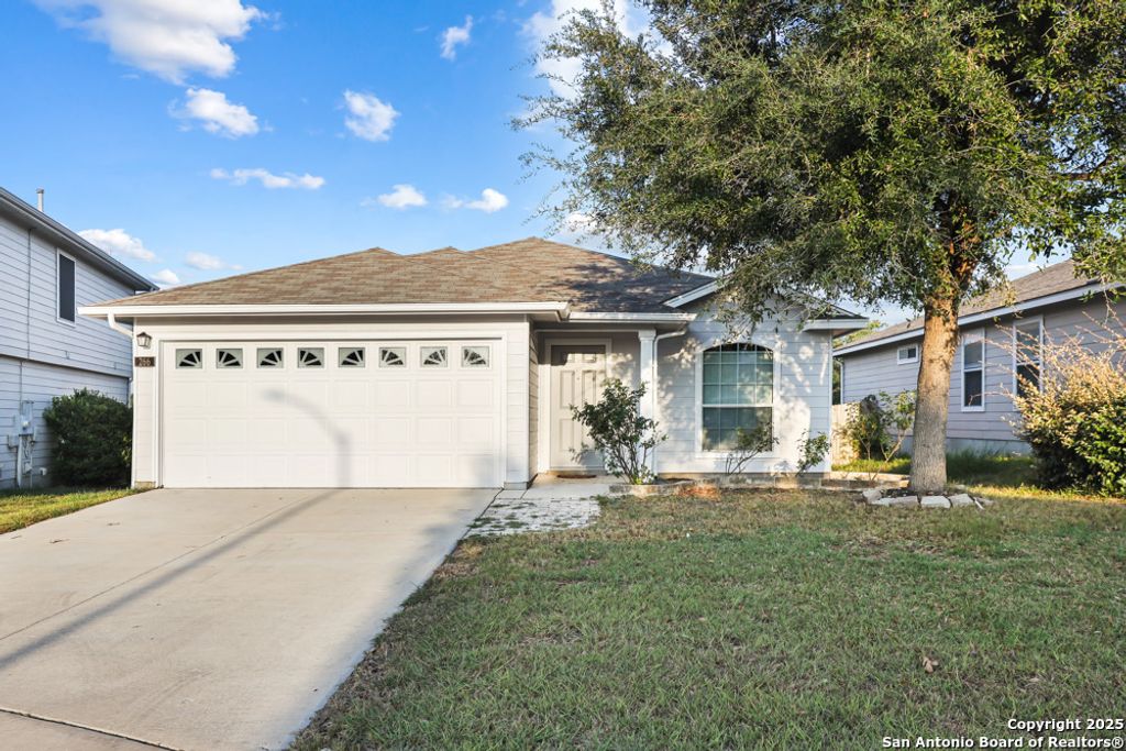 Photo of 266 Perch Manor, San Antonio, TX 78253 (MLS # 1889905)