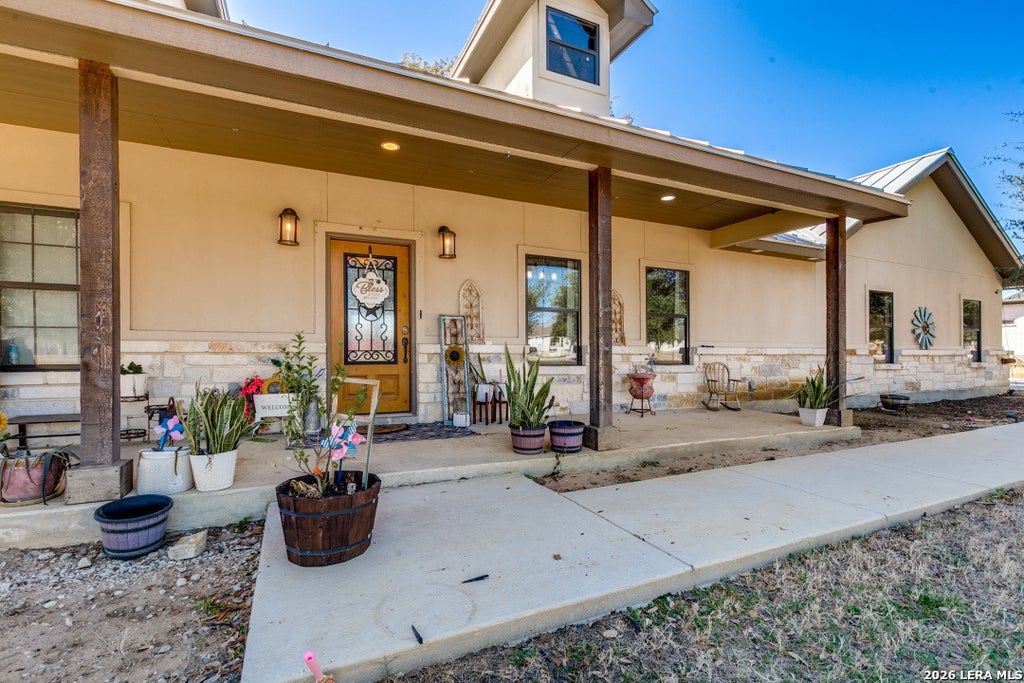 Photo of 182 E short meadow, Lytle, TX 78052 (MLS # 1942156)