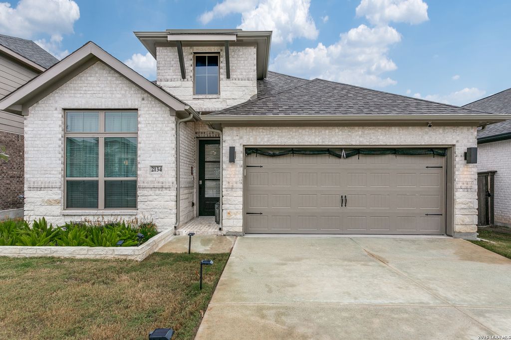 Photo of 2134 Knippa, San Antonio, TX 78253 (MLS # 1959570)