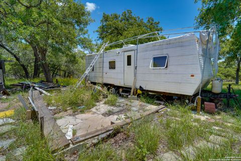 A home in La Vernia