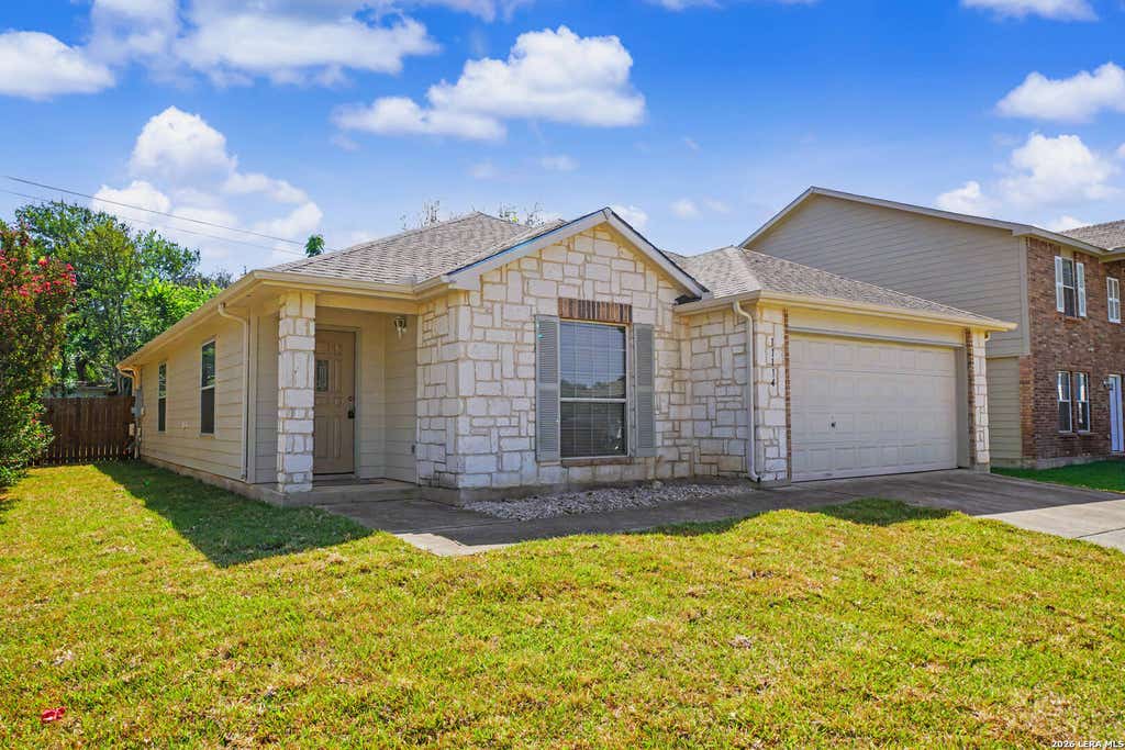Photo of 11114 Hillsdale Loop, San Antonio, TX 78249 (MLS # 2008278)