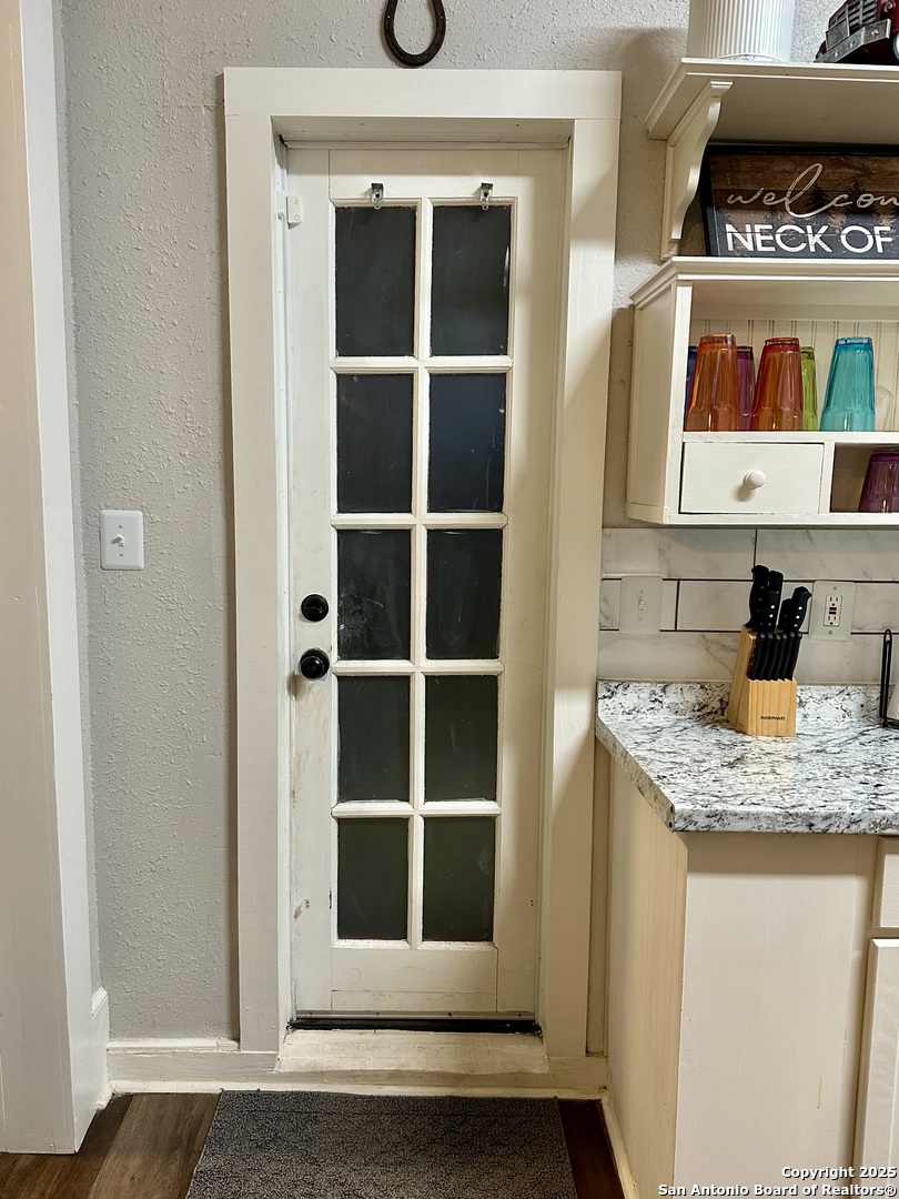 Utopia, Texas 78884, United States, 3 Bedrooms Bedrooms, ,1 BathroomBathrooms,Residential,Active,159415