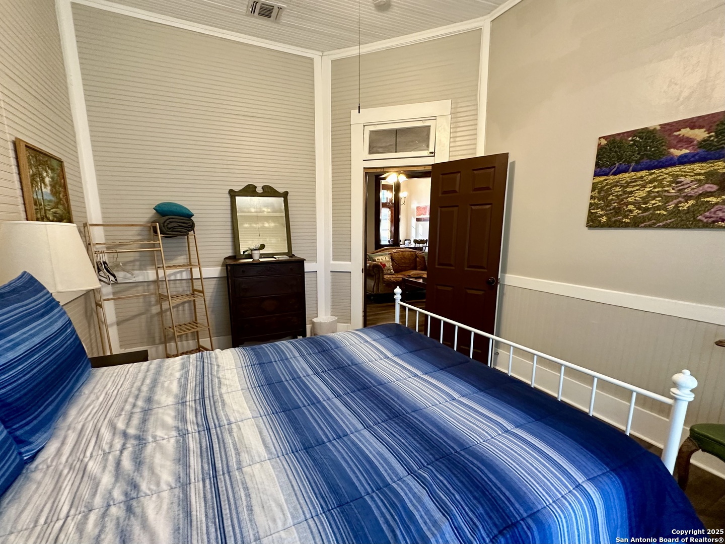 Utopia, Texas 78884, United States, 3 Bedrooms Bedrooms, ,1 BathroomBathrooms,Residential,Active,159415