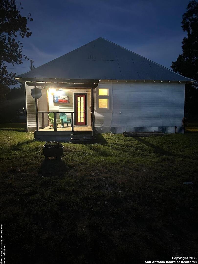 Utopia, Texas 78884, United States, 3 Bedrooms Bedrooms, ,1 BathroomBathrooms,Residential,Active,159415