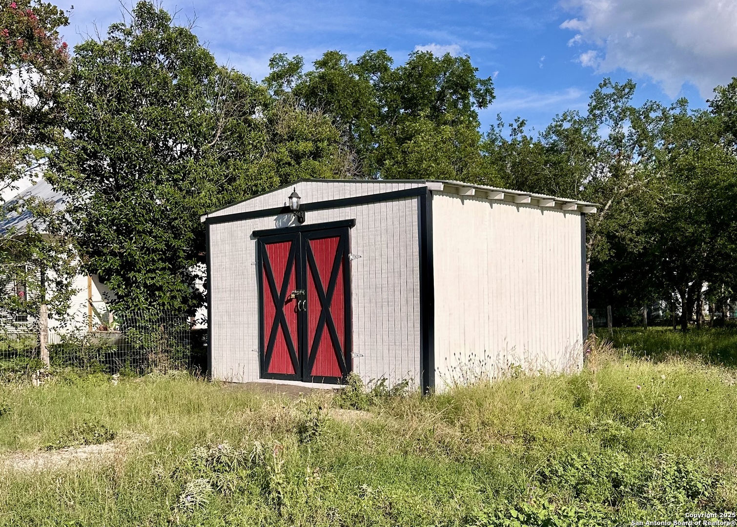 Utopia, Texas 78884, United States, 3 Bedrooms Bedrooms, ,1 BathroomBathrooms,Residential,Active,159415