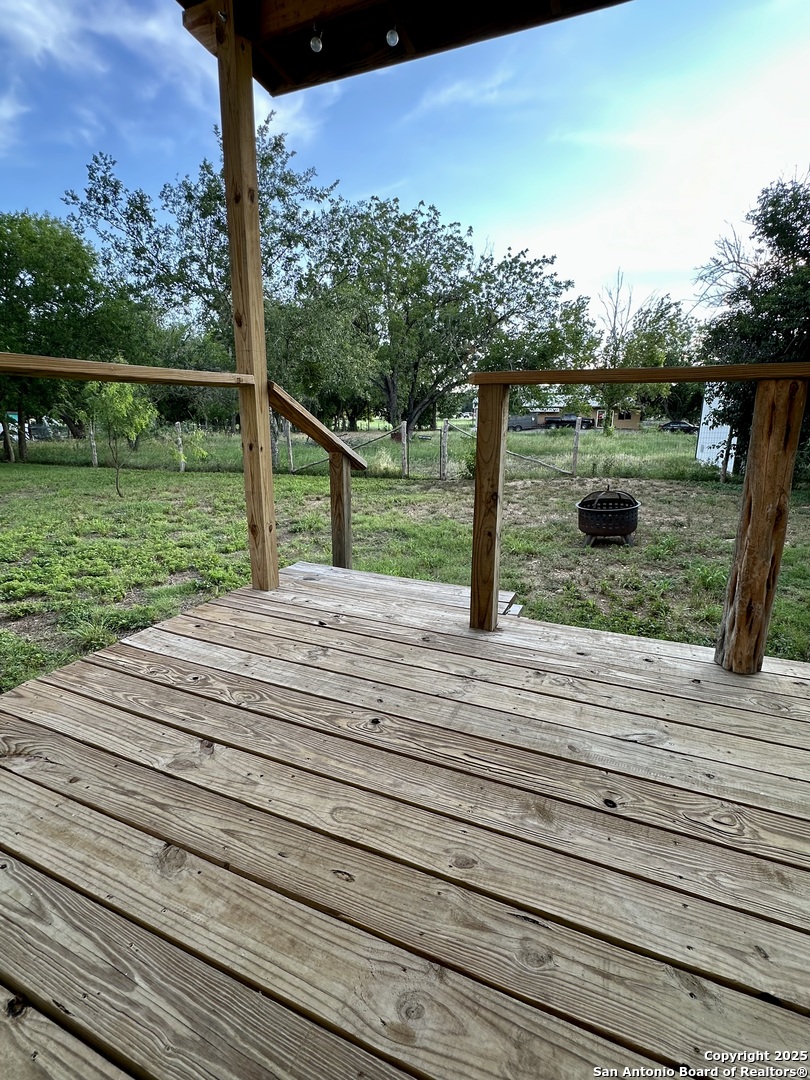 Utopia, Texas 78884, United States, 3 Bedrooms Bedrooms, ,1 BathroomBathrooms,Residential,Active,159415