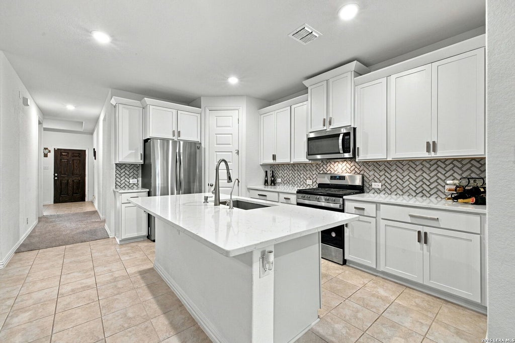 Photo of 6615 Hoffman Plain, San Antonio, TX 78252 (MLS # 2023899)