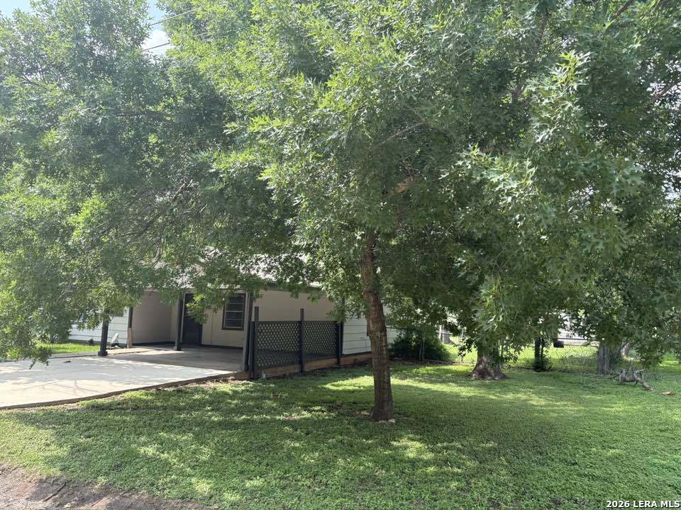 302 BOOSTER ST