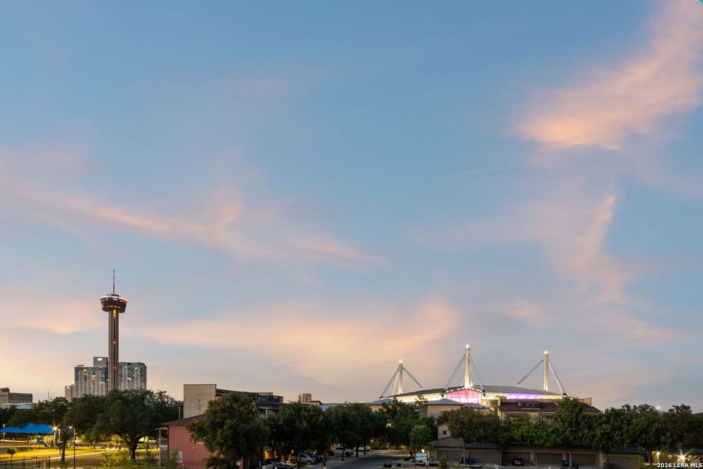 Photo of 562 McMonigal Pl., San Antonio, TX 78210 (MLS # 1949509)