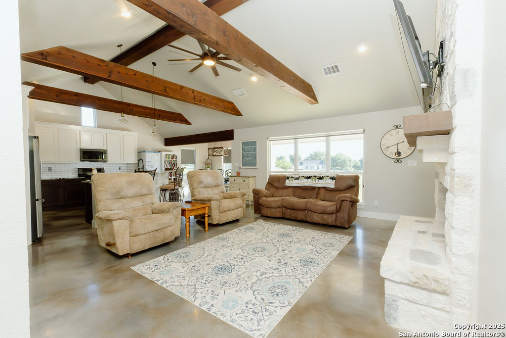 277 brown saddle