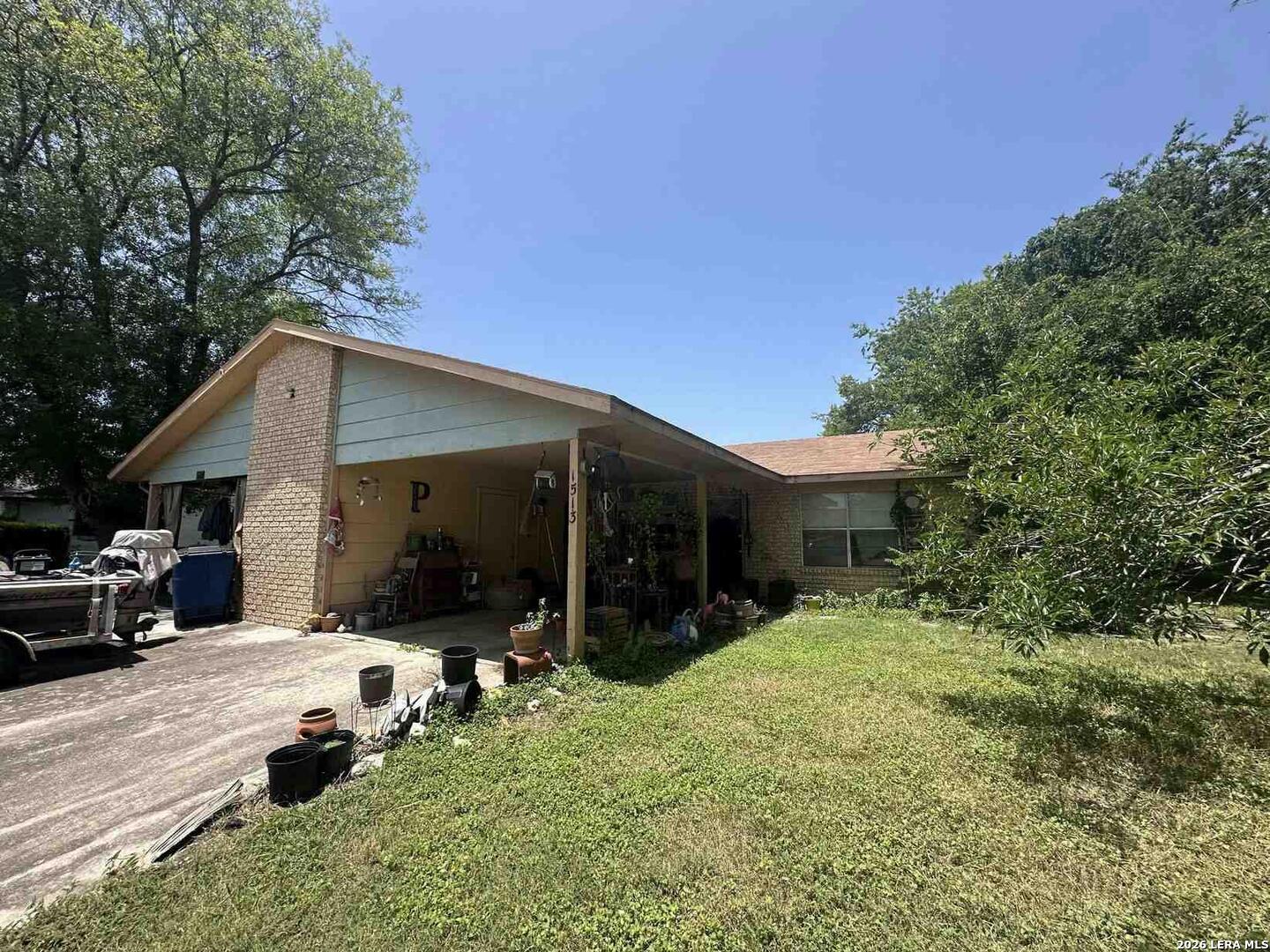 Photo 1 of 10 — 1513 Eichen, New Braunfels, TX 78130