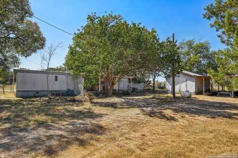 A home in Bandera