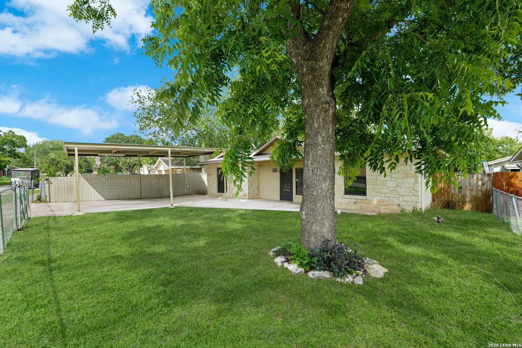 Photo of 2402 LAKE LOUISE DR, San Antonio, TX 78228 (MLS # 1990764)