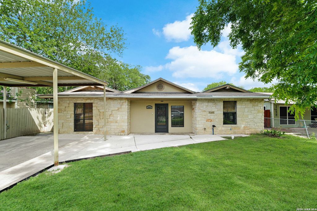 Photo of 2402 LAKE LOUISE DR, San Antonio, TX 78228 (MLS # 1990764)