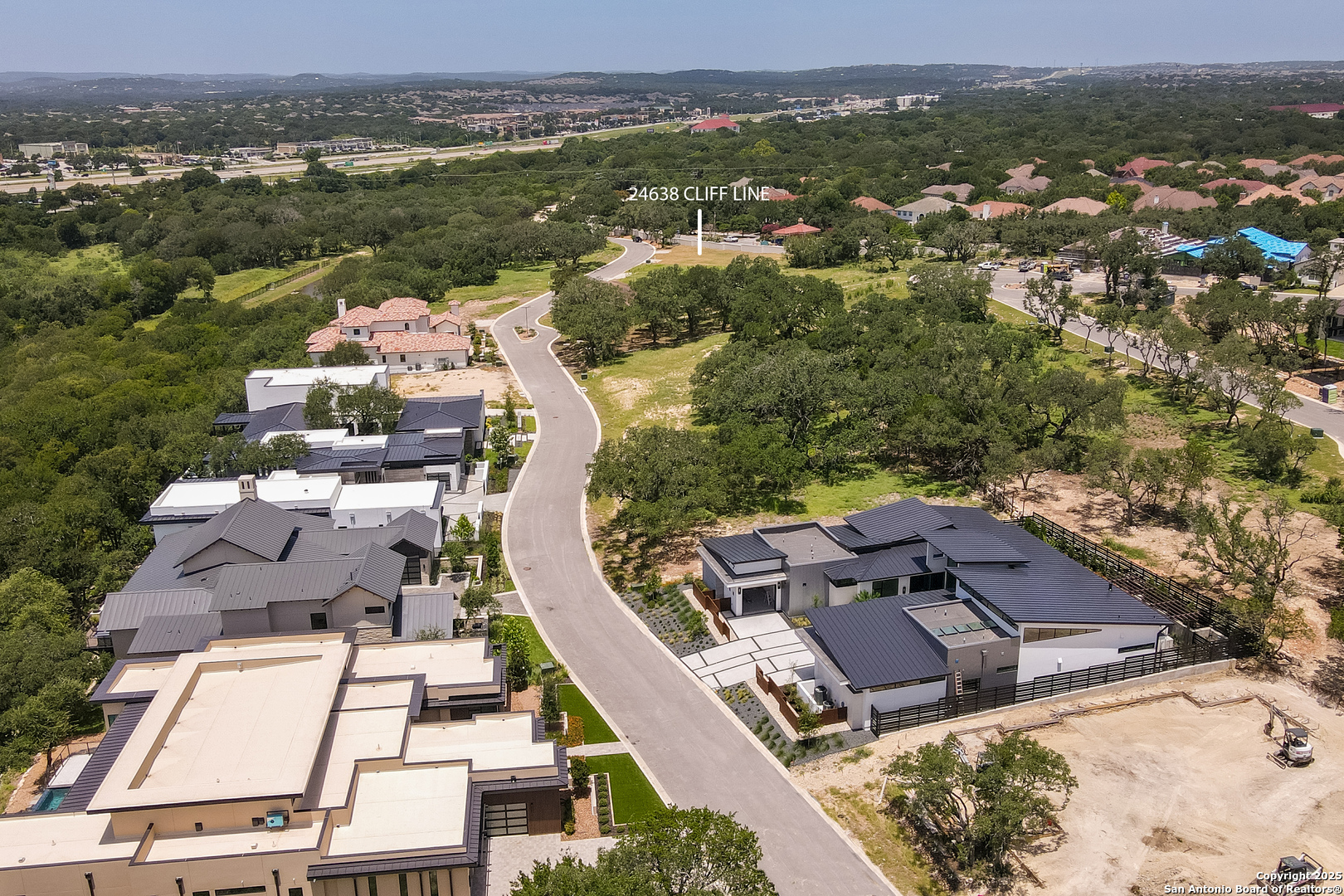 24638 Cliff Line