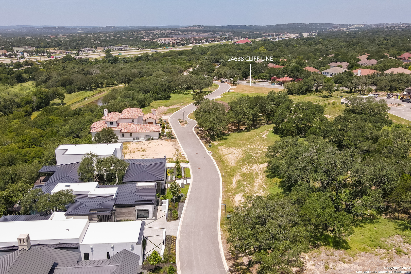 24638 Cliff Line