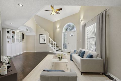 Photo of 638 SPACIOUS SKY, San Antonio, TX 78260 (MLS # 1813420)