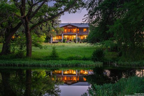 A home in Hunt