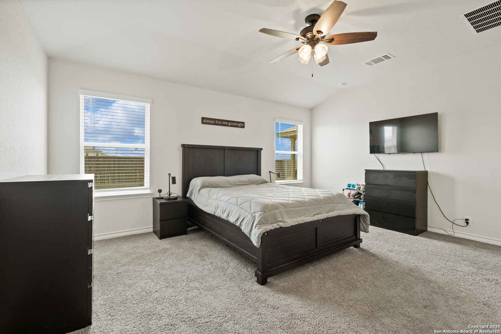 807 Rolling River