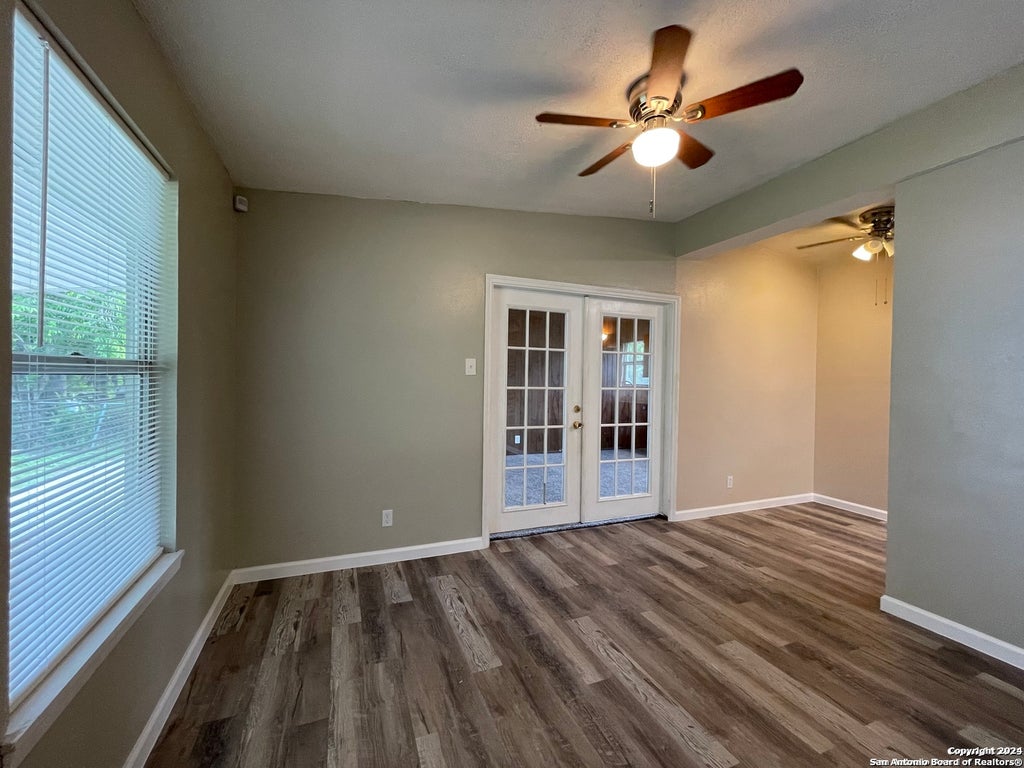Photo of 130 ASHFORD DR, San Antonio, TX 78227 (MLS # 2014660)