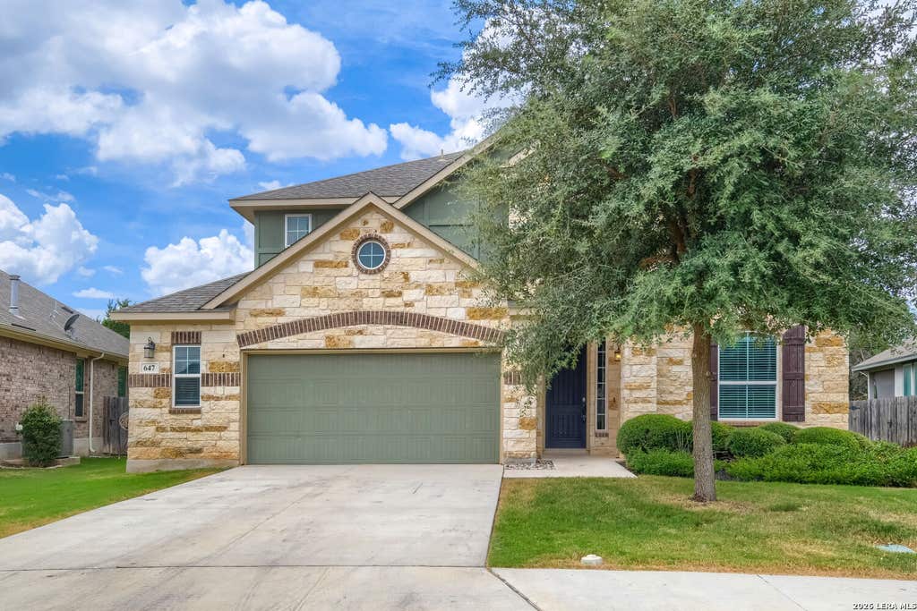 Photo of 647 MISSION HILL RUN, New Braunfels, TX 78132 (MLS # 2008987)