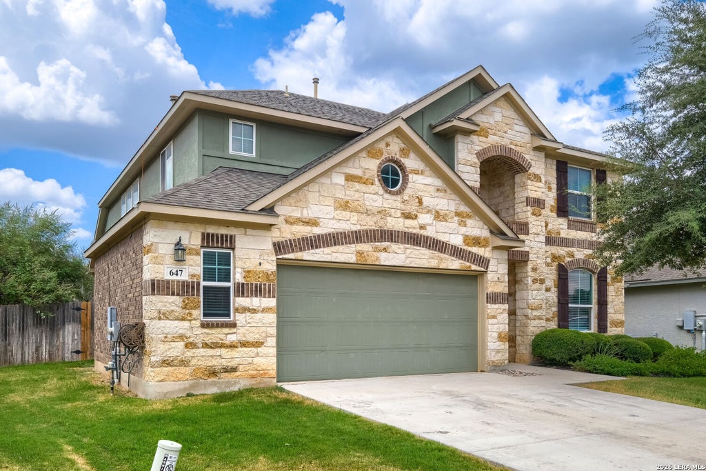 Photo of 647 MISSION HILL RUN, New Braunfels, TX 78132 (MLS # 2008987)