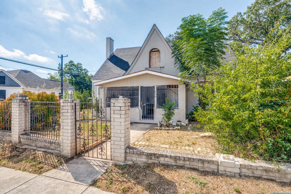 Photo of 344 Belmont, San Antonio, TX 78202 (MLS # 2016179)