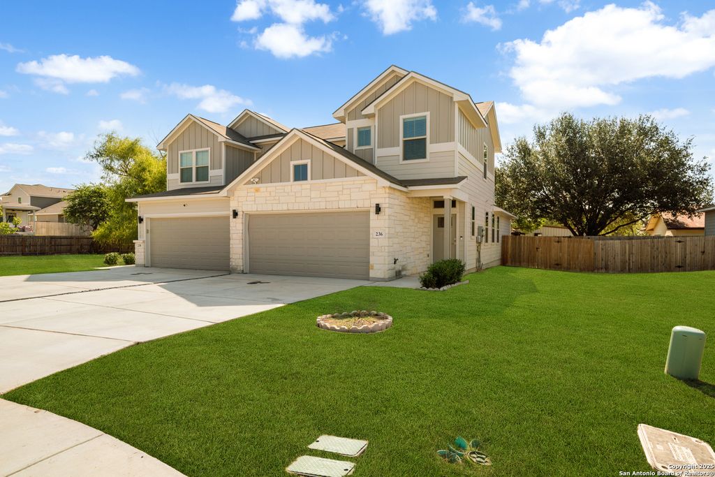 Photo of 236 Joseph Circle, Cibolo, TX 78108 (MLS # 1914703)