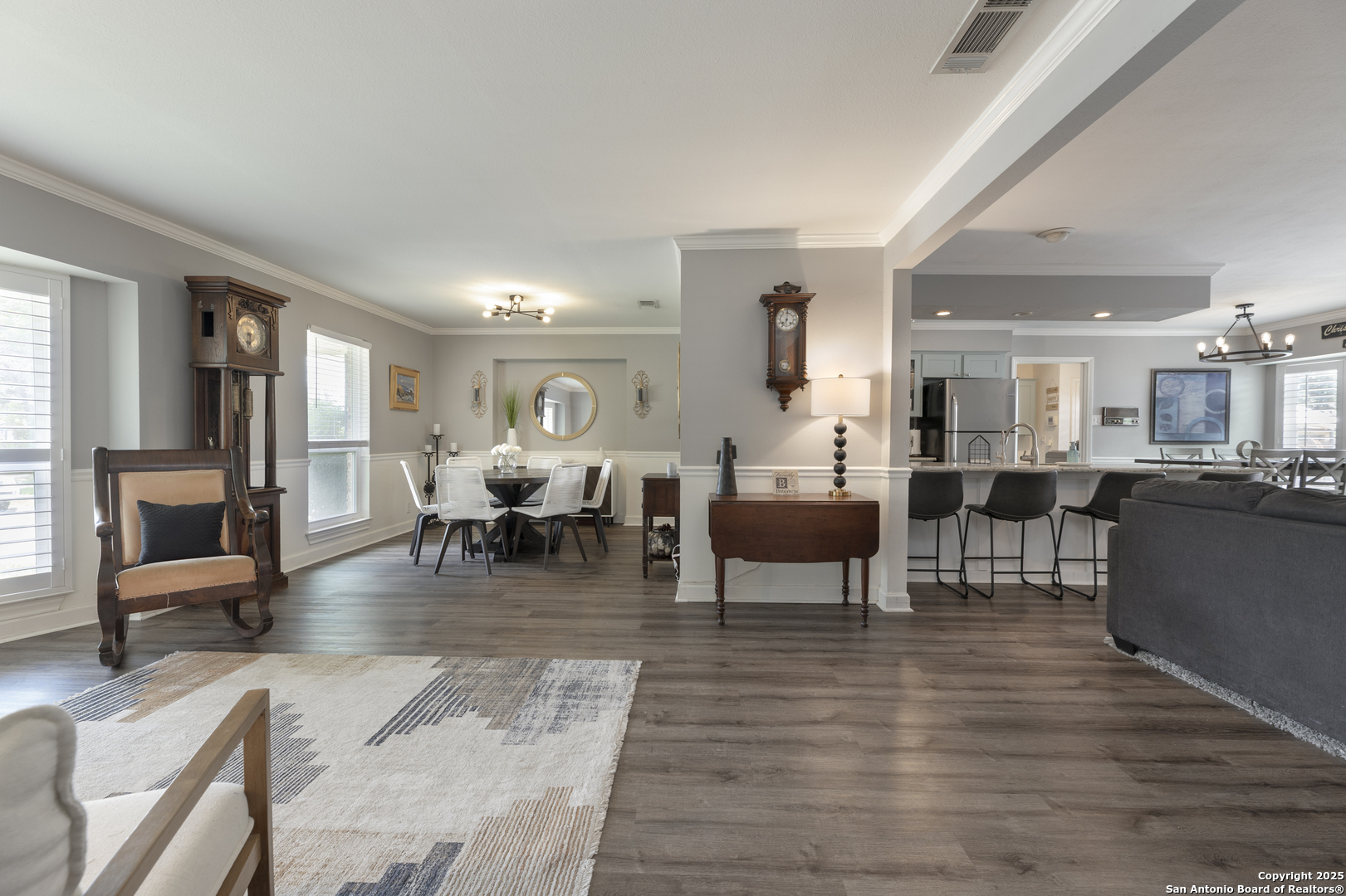 2902 Briarcroft