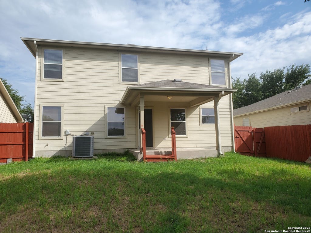Photo of 228 Anvil Pl, Cibolo, TX 78108 (MLS # 1932897)