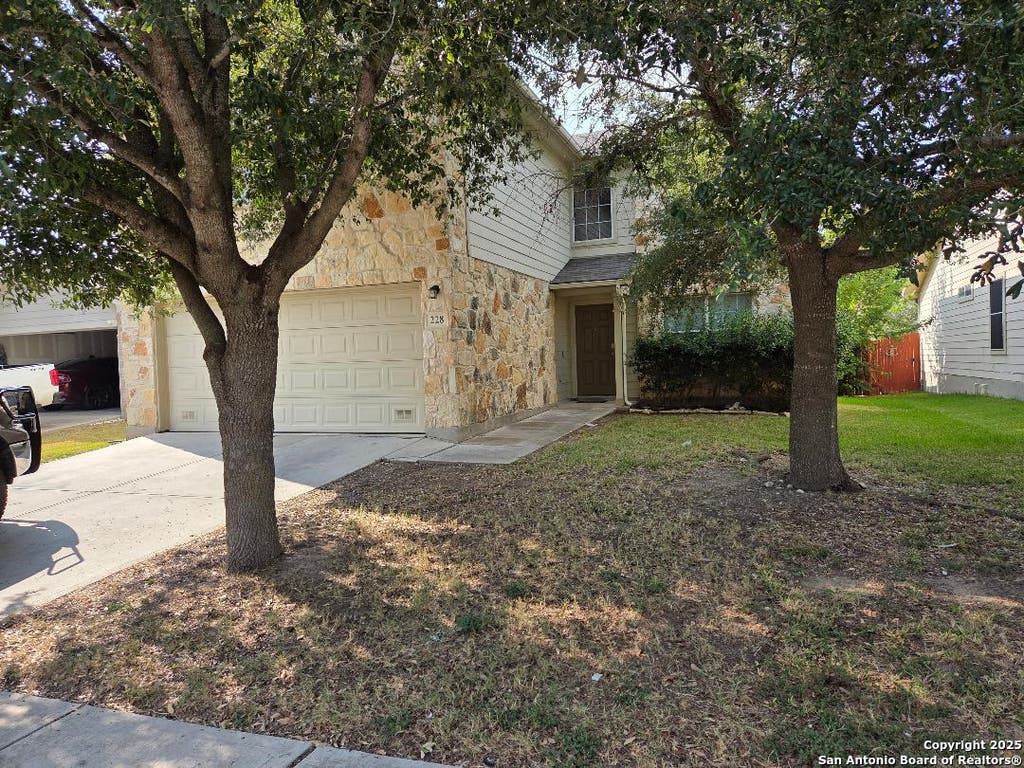 Photo of 228 Anvil Pl, Cibolo, TX 78108 (MLS # 1932897)
