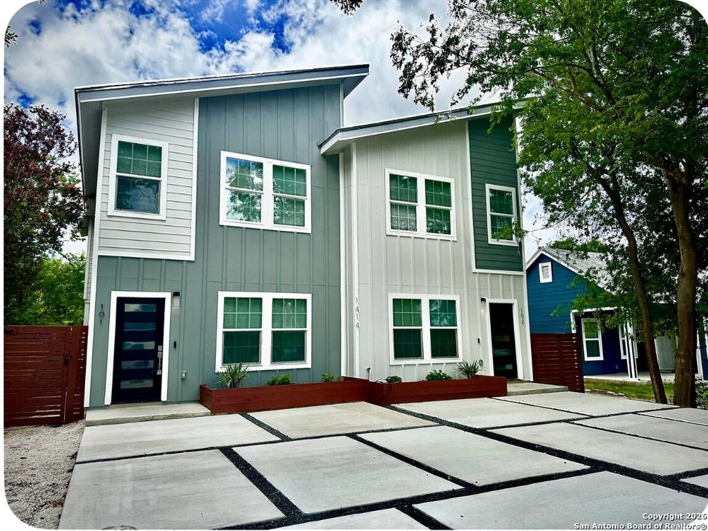 Photo of 1414 hicks, San Antonio, TX 78210 (MLS # 1931284)