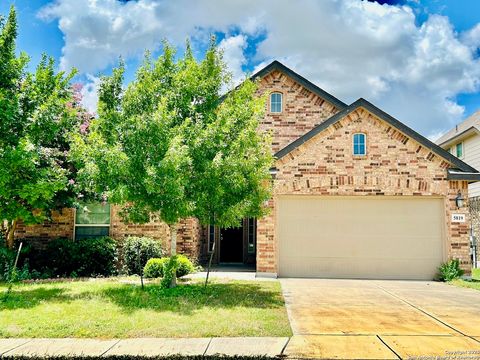 5819 Burro Stone San Antonio TX 78254
